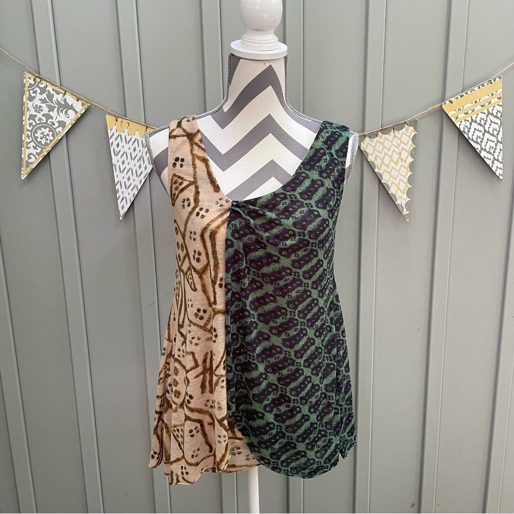 Anthropologie Vanessa Virginia Layered Foliage Shell Tank Top